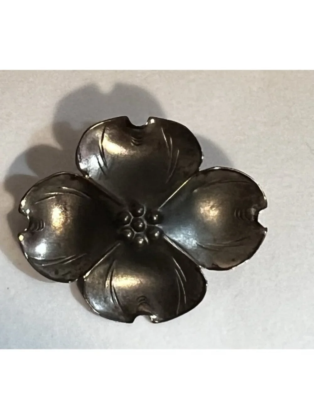 Vintage Stuart Nye Sterling Silver 925 Petite Dogwood Flower BROOCH 2.8 Grams